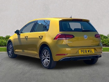 Used Volkswagen Golf 2018 for sale - 79060294: Photo