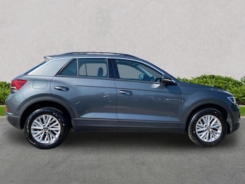 Used Volkswagen T-Roc 2022 for sale - 79219342: Photo