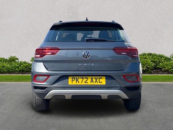 Used Volkswagen T-Roc 2022 for sale - 79219342: Photo