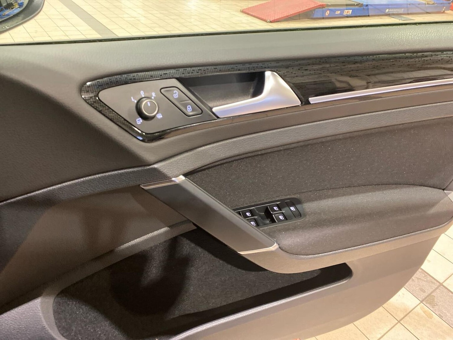 Used Volkswagen Golf 2018 for sale - 77796967: Photo 21