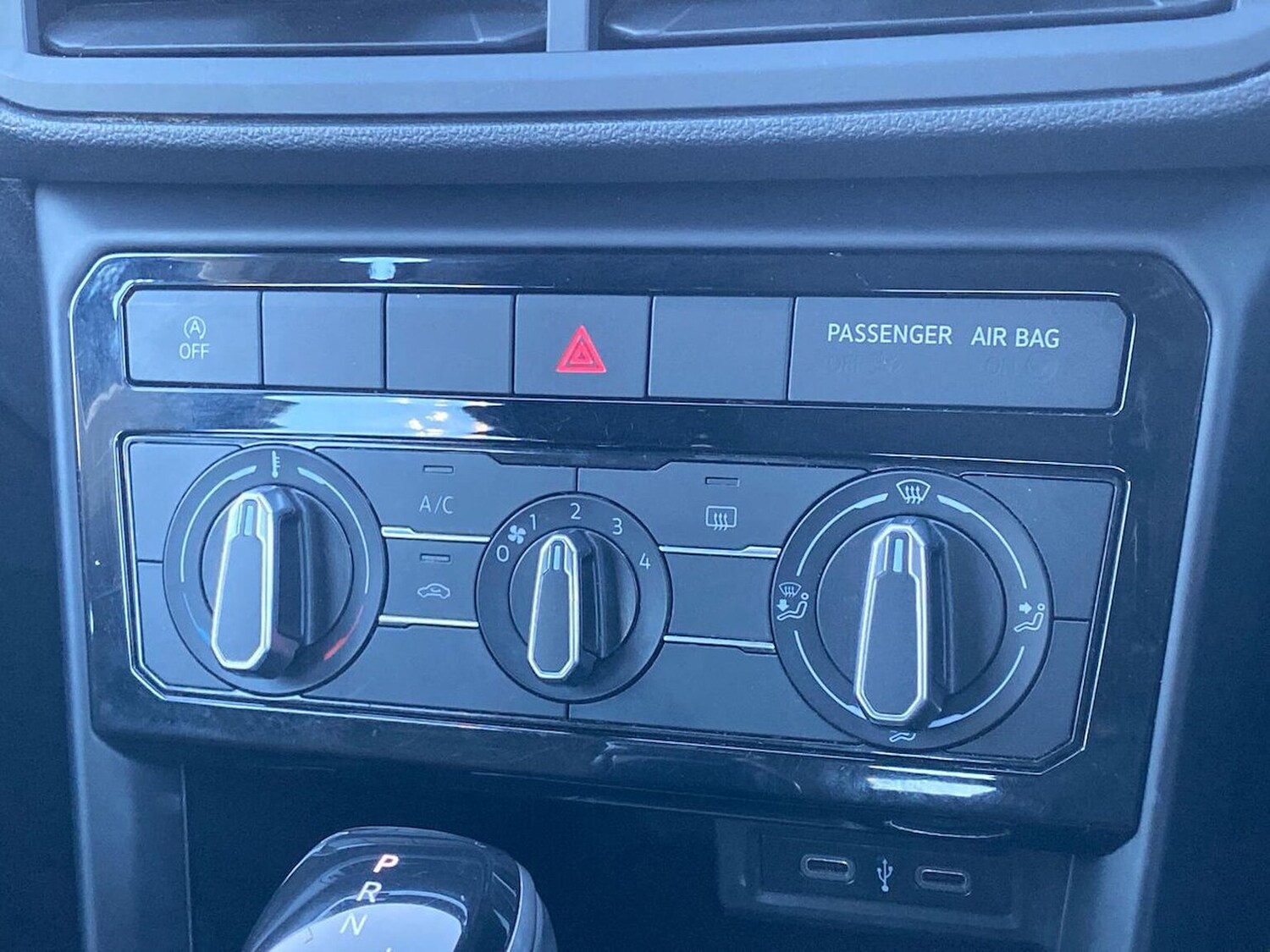 Used Volkswagen T-Cross 2022 for sale - 77640355: Photo 12