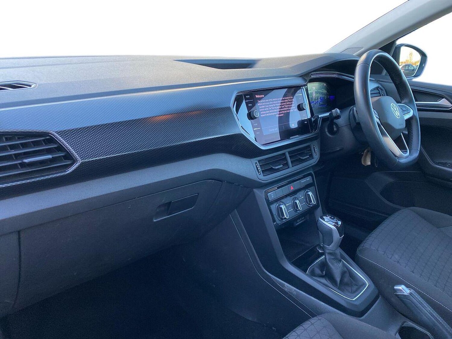 Used Volkswagen T-Cross 2022 for sale - 77640355: Photo 7