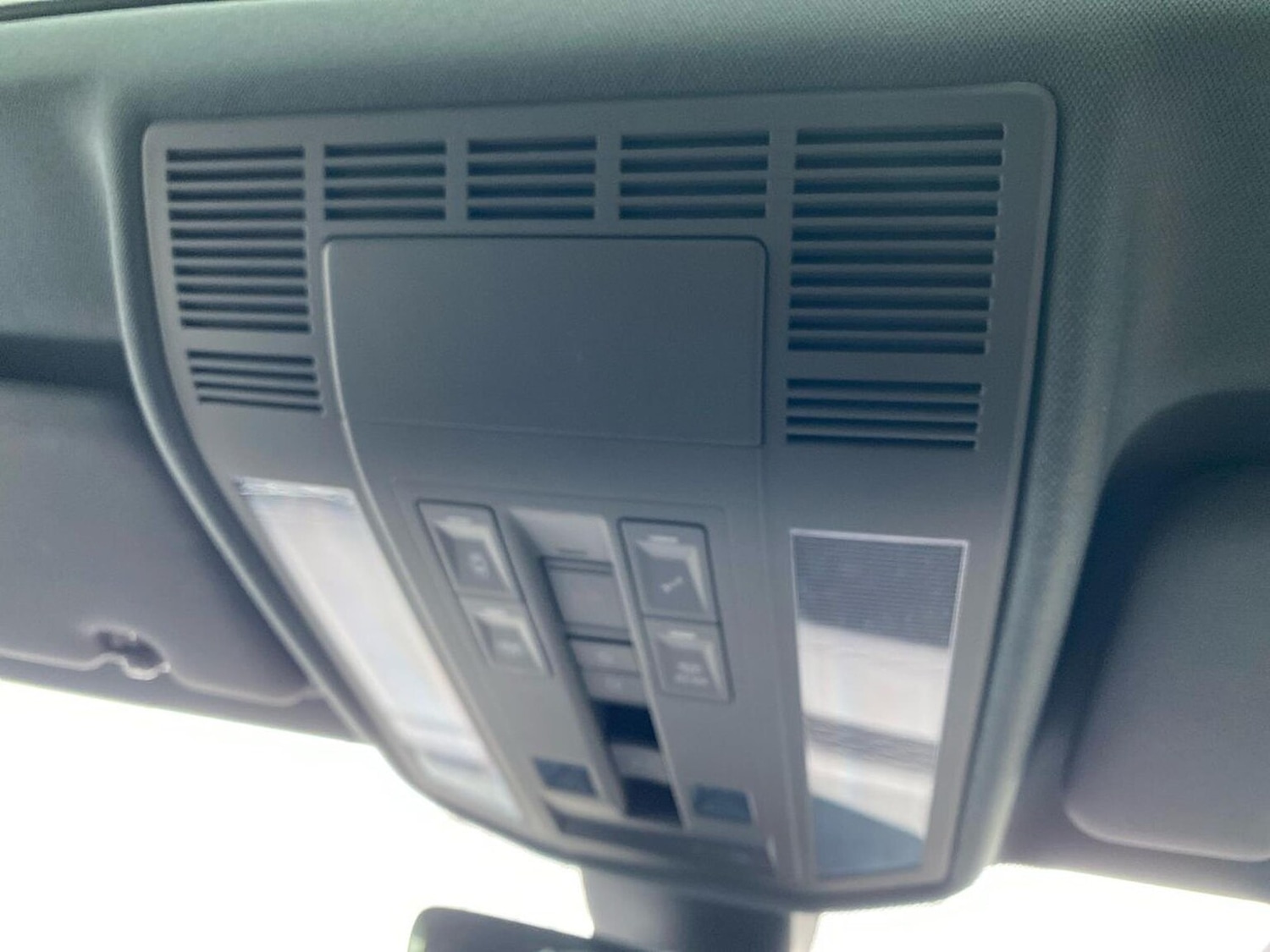 Used Volkswagen Touareg 2025 for sale - 78039288: Photo 14