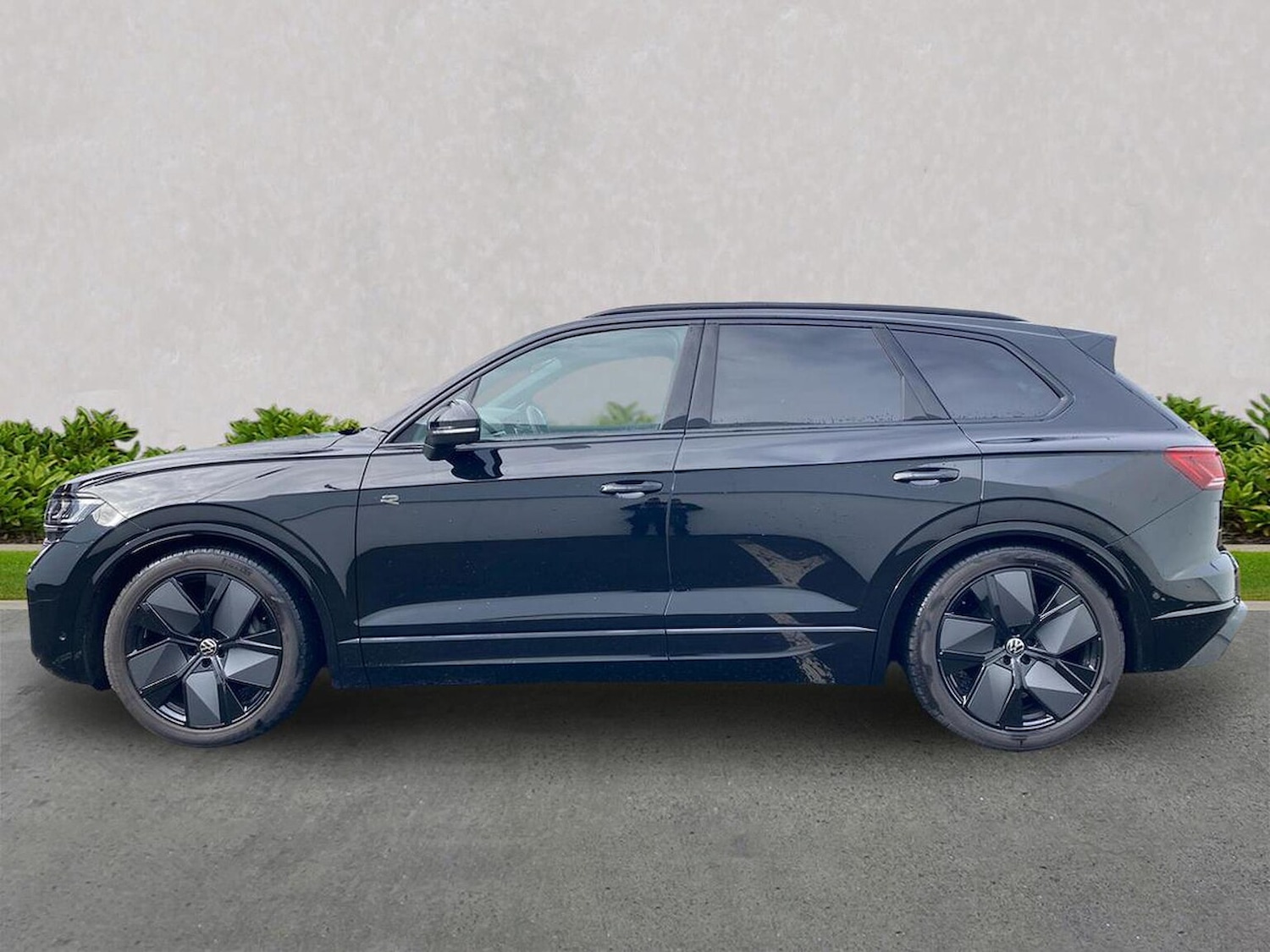 Used Volkswagen Touareg 2025 for sale - 78039288: Photo 19