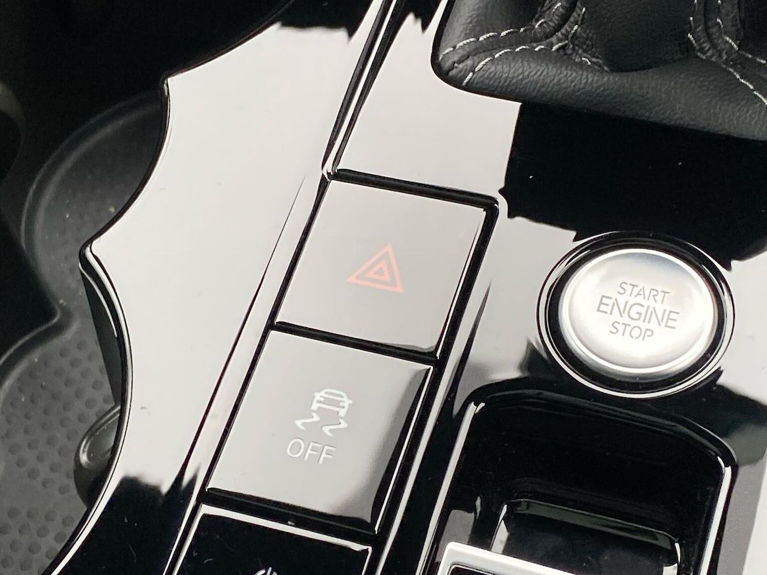 Used Volkswagen Touareg 2025 for sale - 78039288: Photo 22