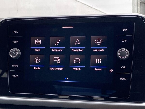 Used Volkswagen T-Roc 2025 for sale - 76127149: Photo 11