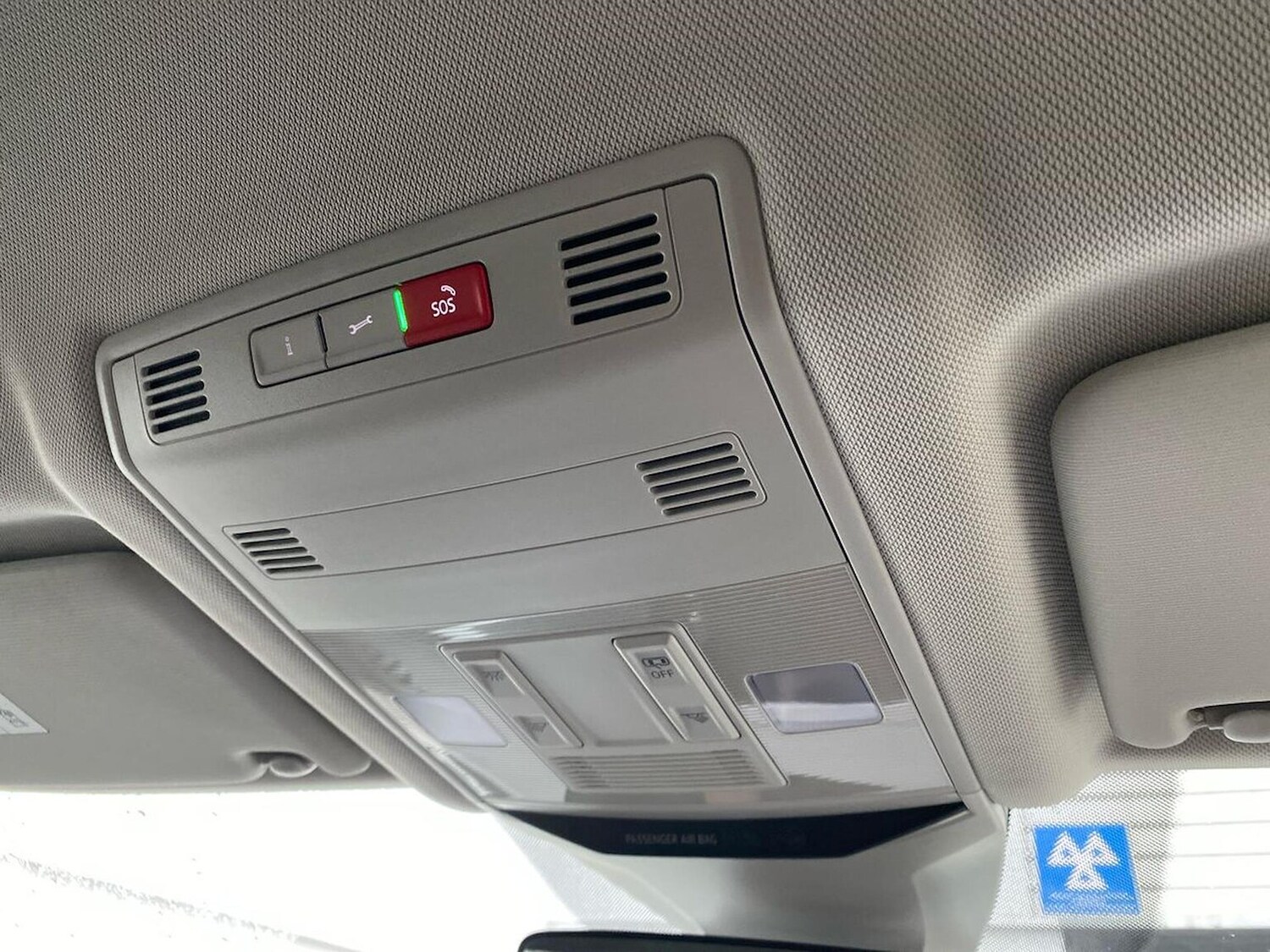 Used Volkswagen T-Roc 2025 for sale - 76127149: Photo 14