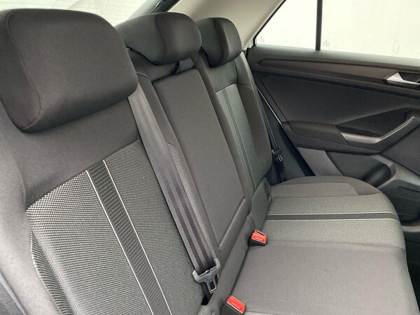 Used Volkswagen T-Roc 2025 for sale - 76127149: Photo 16
