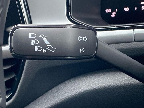 Used Volkswagen T-Roc 2025 for sale - 76127149: Photo 28