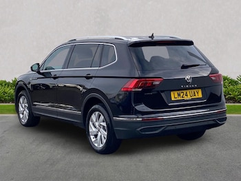 Used Volkswagen Tiguan Allspace 2024 for sale - 77603715: Photo