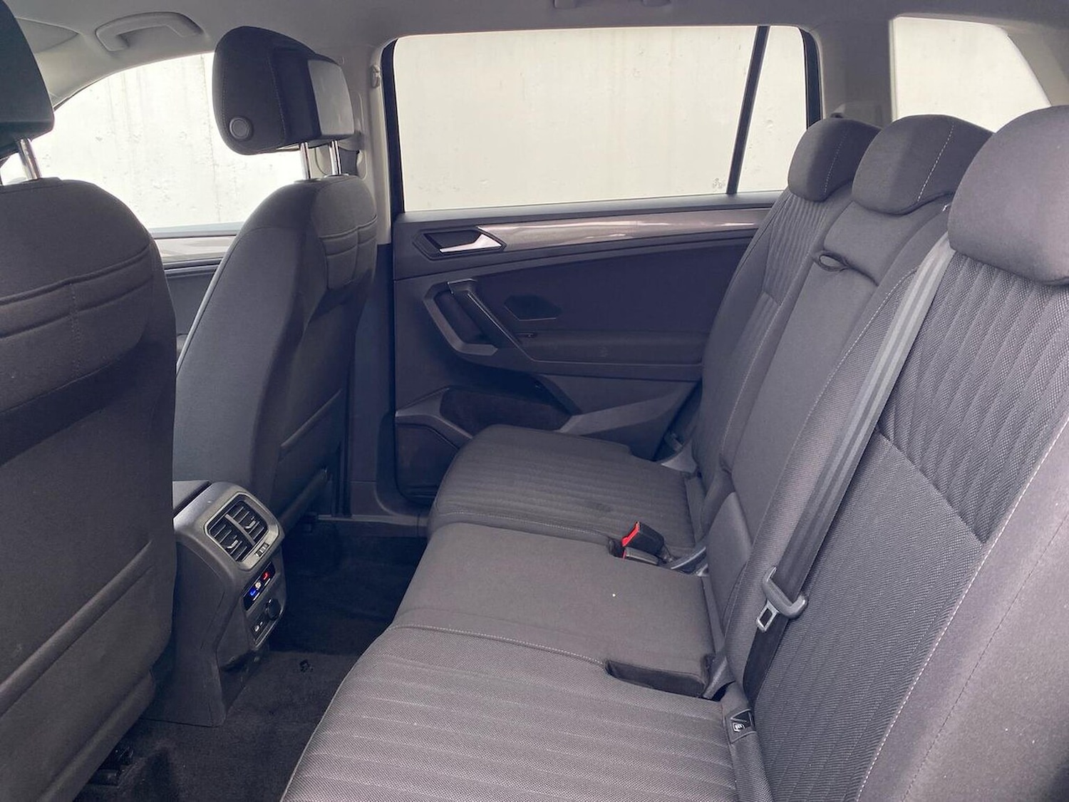 Used Volkswagen Tiguan Allspace 2024 for sale - 77603715: Photo 38