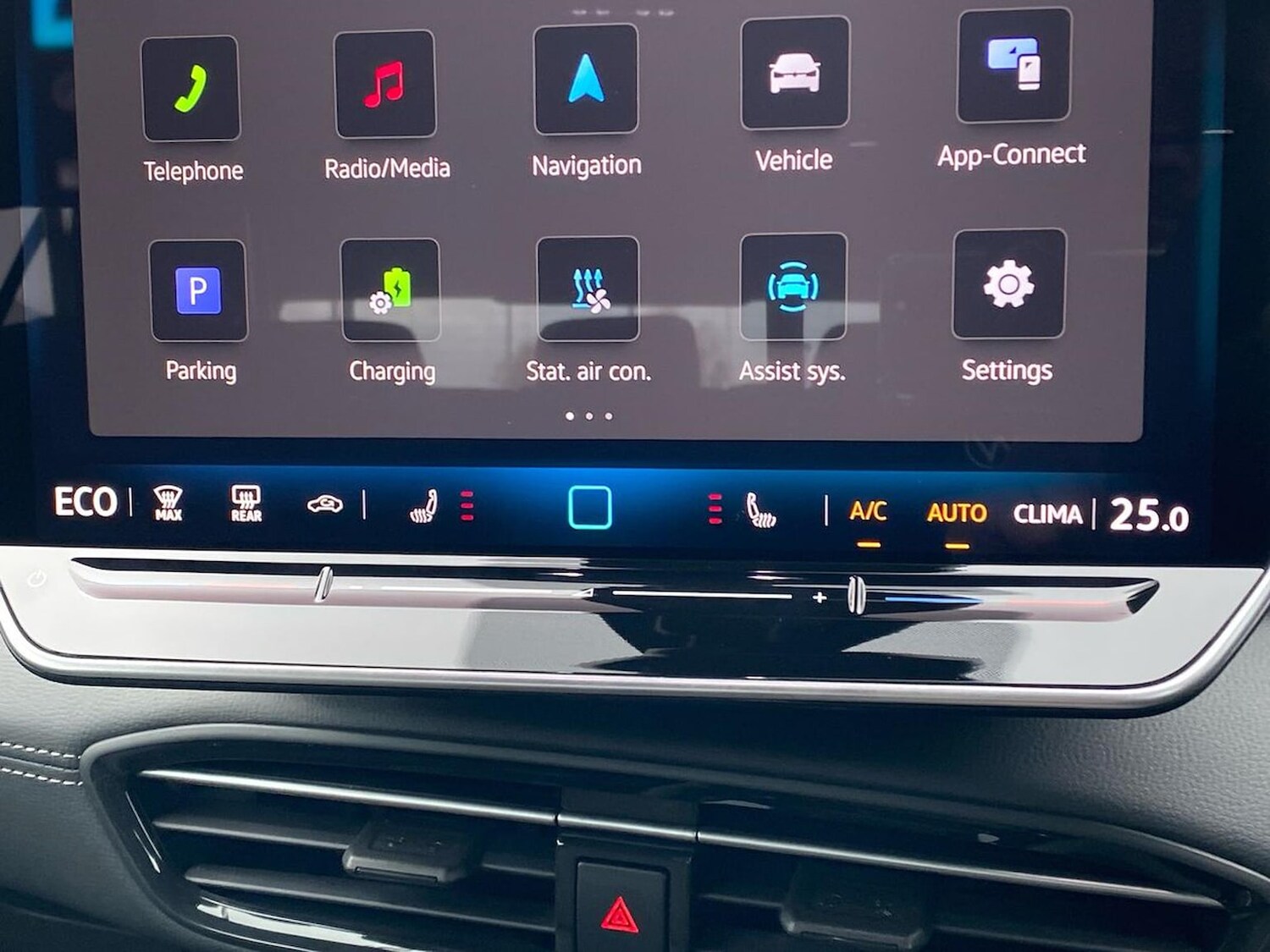 Used Volkswagen ID.3 2025 for sale - 78195950: Photo 12