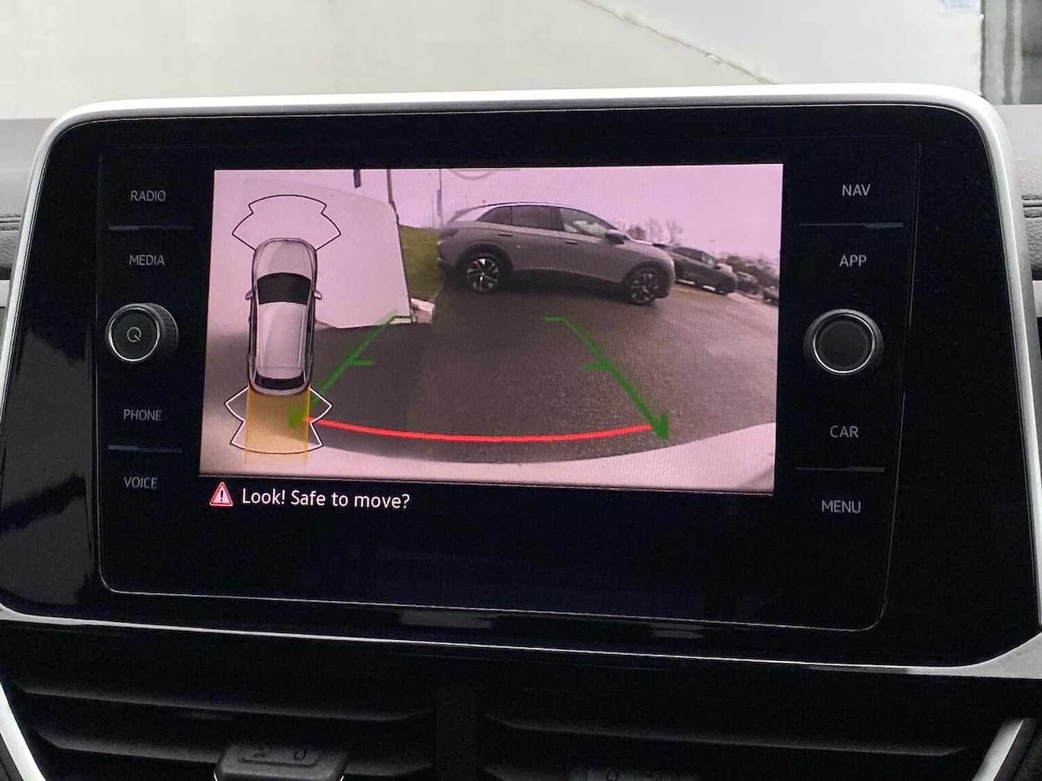 Used Volkswagen T-Roc 2025 for sale - 78195913: Photo 23