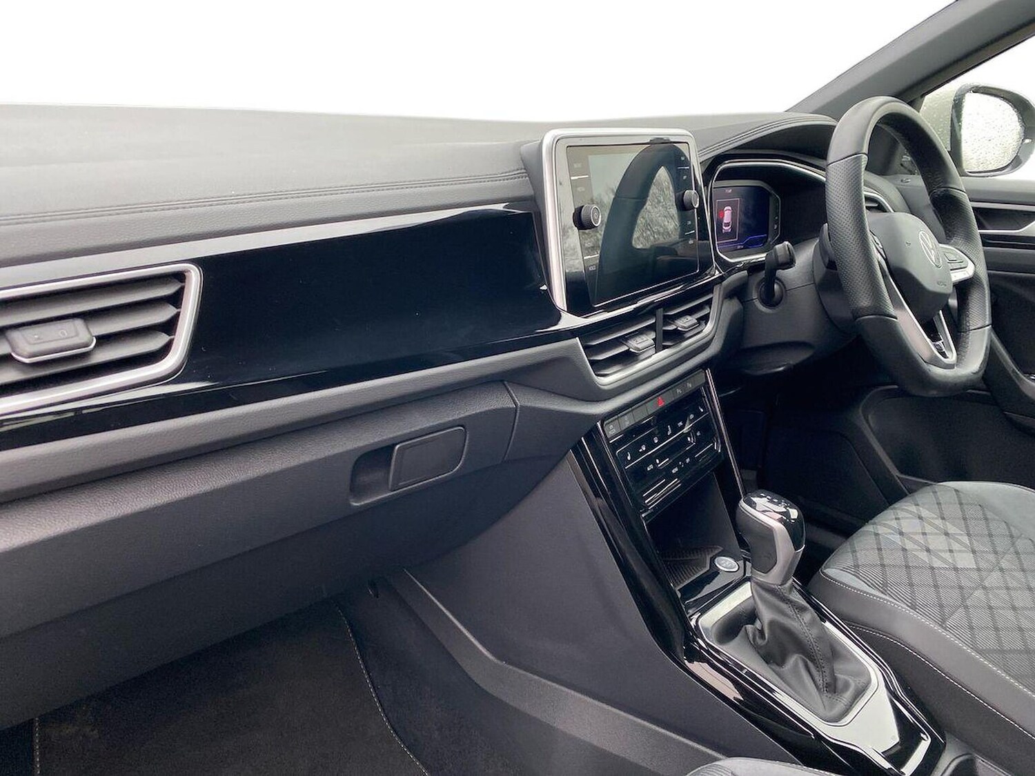 Used Volkswagen T-Roc 2025 for sale - 78195913: Photo 7