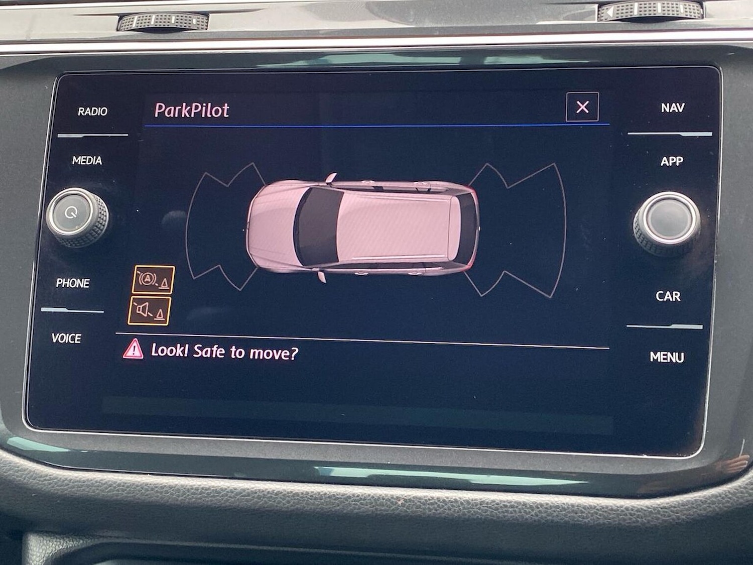 Used Volkswagen Tiguan 2018 for sale - 76461841: Photo 23