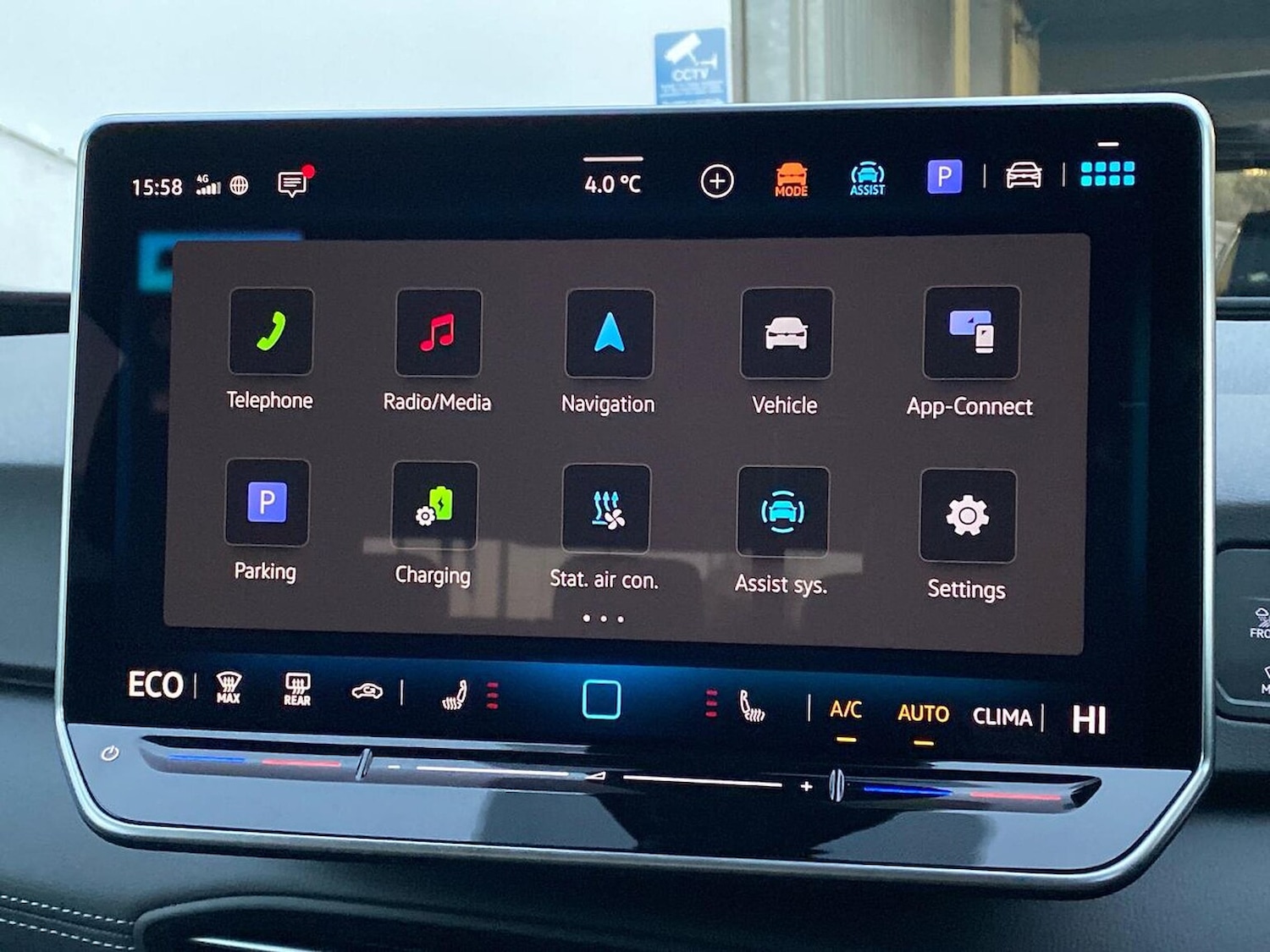 Used Volkswagen ID.3 2025 for sale - 76725943: Photo 11