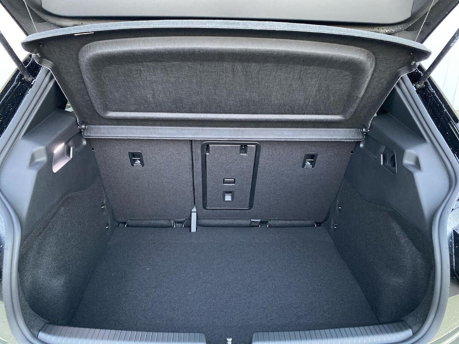 Used Volkswagen ID.3 2025 for sale - 76725943: Photo 17