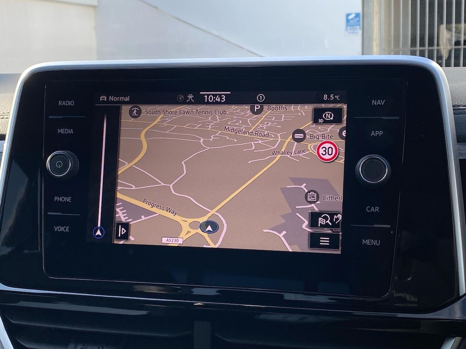 Used Volkswagen T-Roc 2025 for sale - 78176509: Photo 24