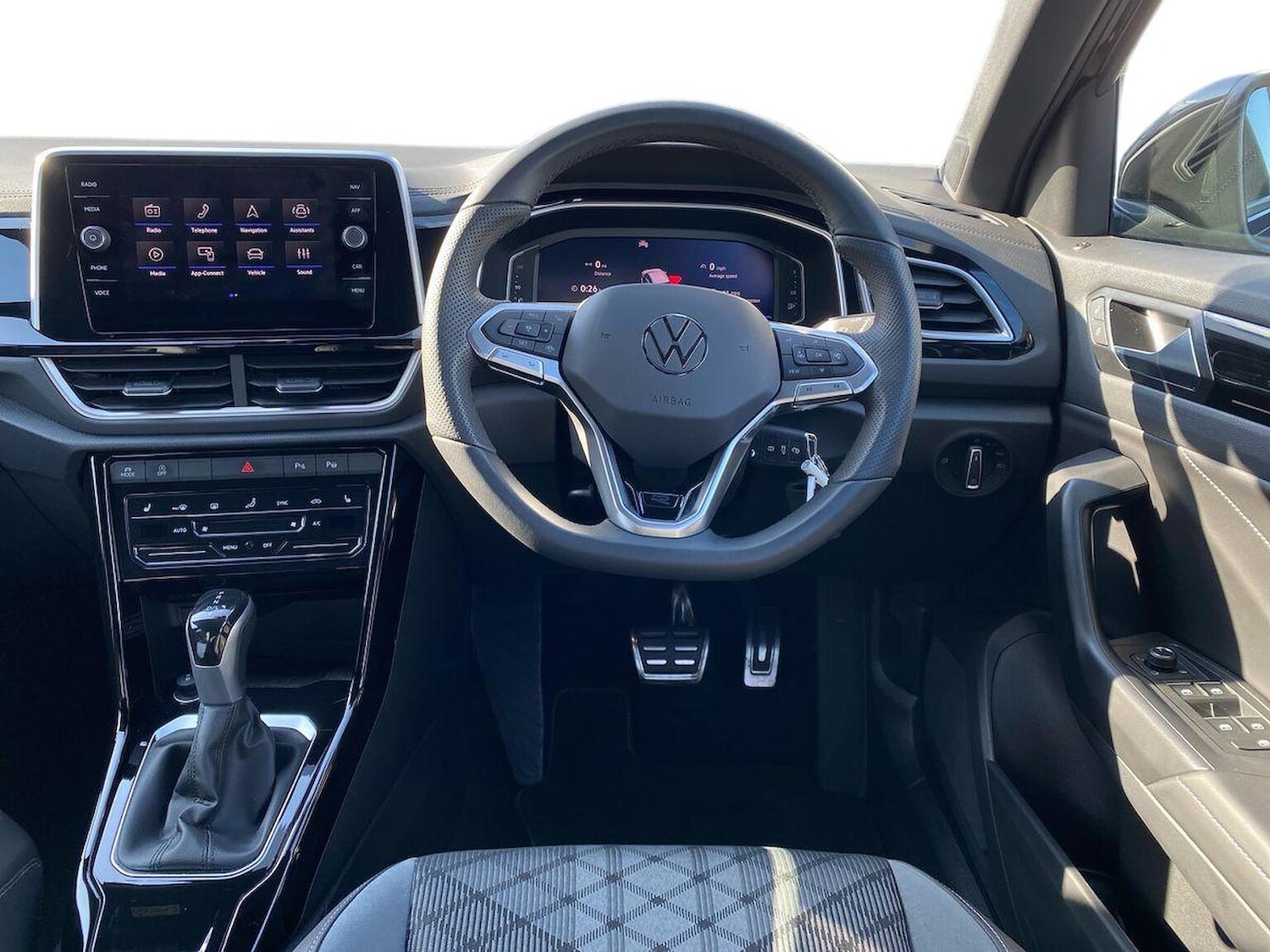 Used Volkswagen T-Roc 2025 for sale - 78176509: Photo 9