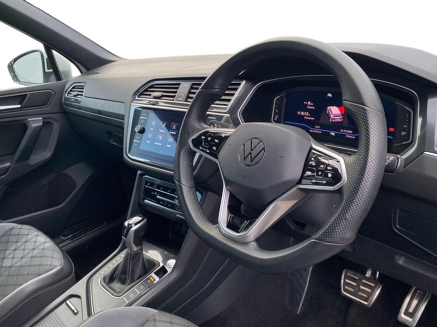Used Volkswagen Tiguan 2023 for sale - 76957496: Photo 15