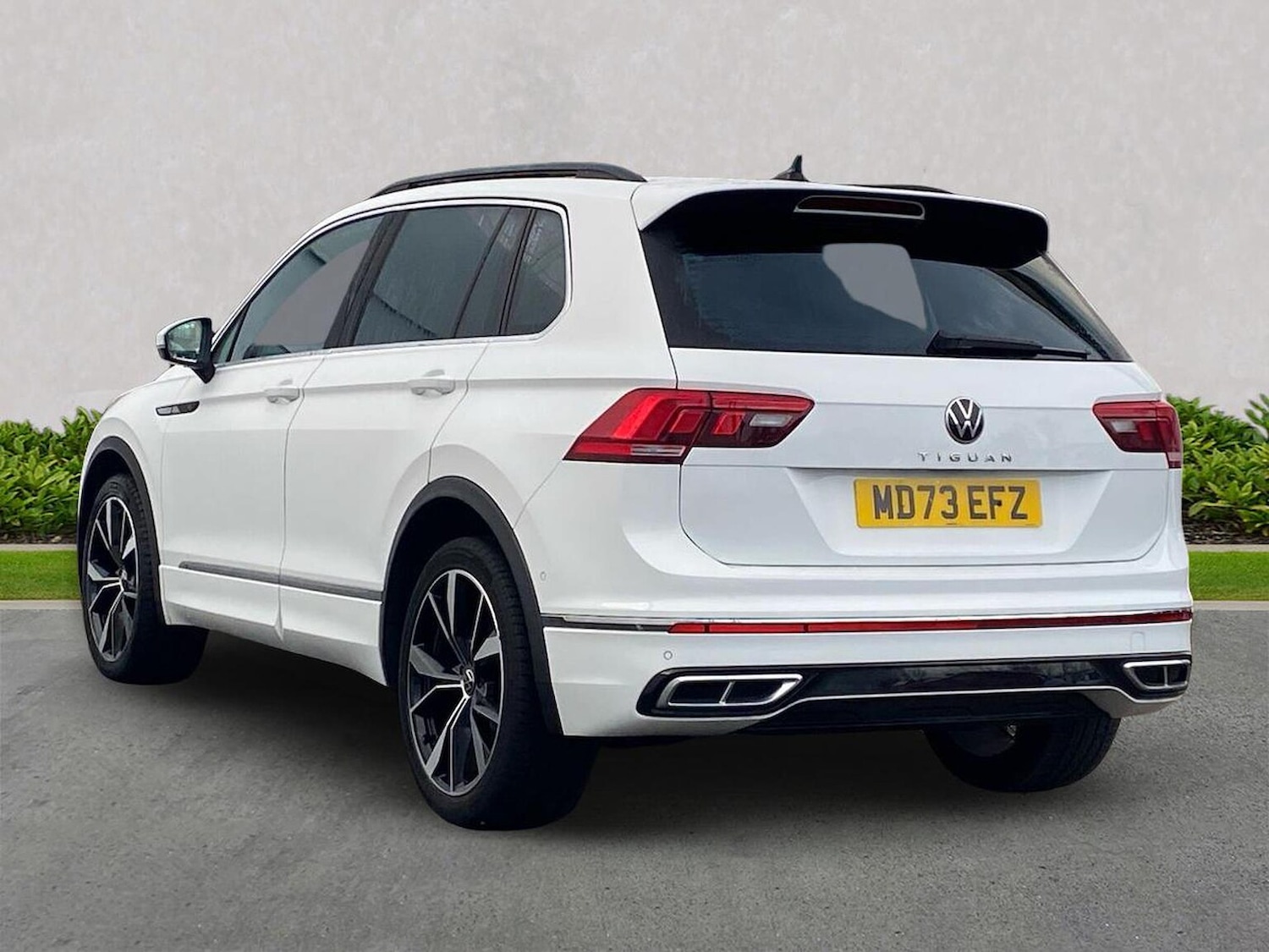 Used Volkswagen Tiguan 2023 for sale - 76957496: Photo 2