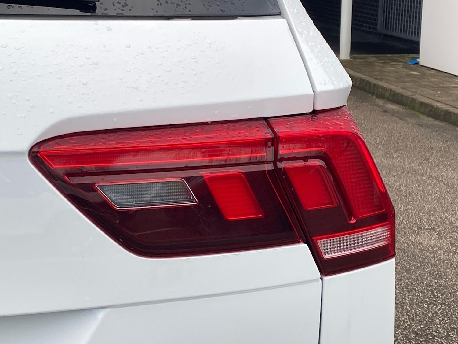 Used Volkswagen Tiguan 2023 for sale - 76957496: Photo 34