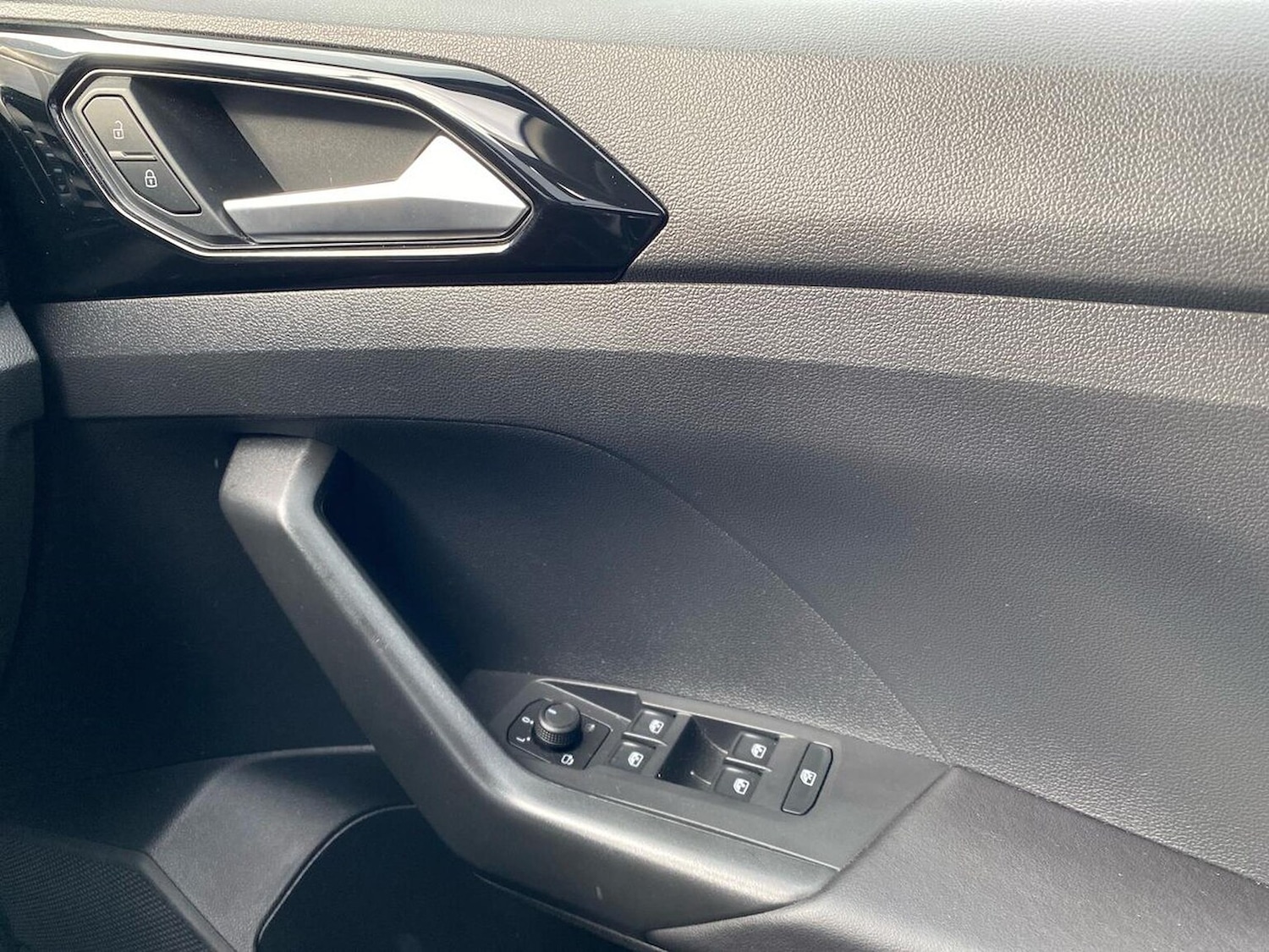 Used Volkswagen T-Cross 2023 for sale - 76464670: Photo 21