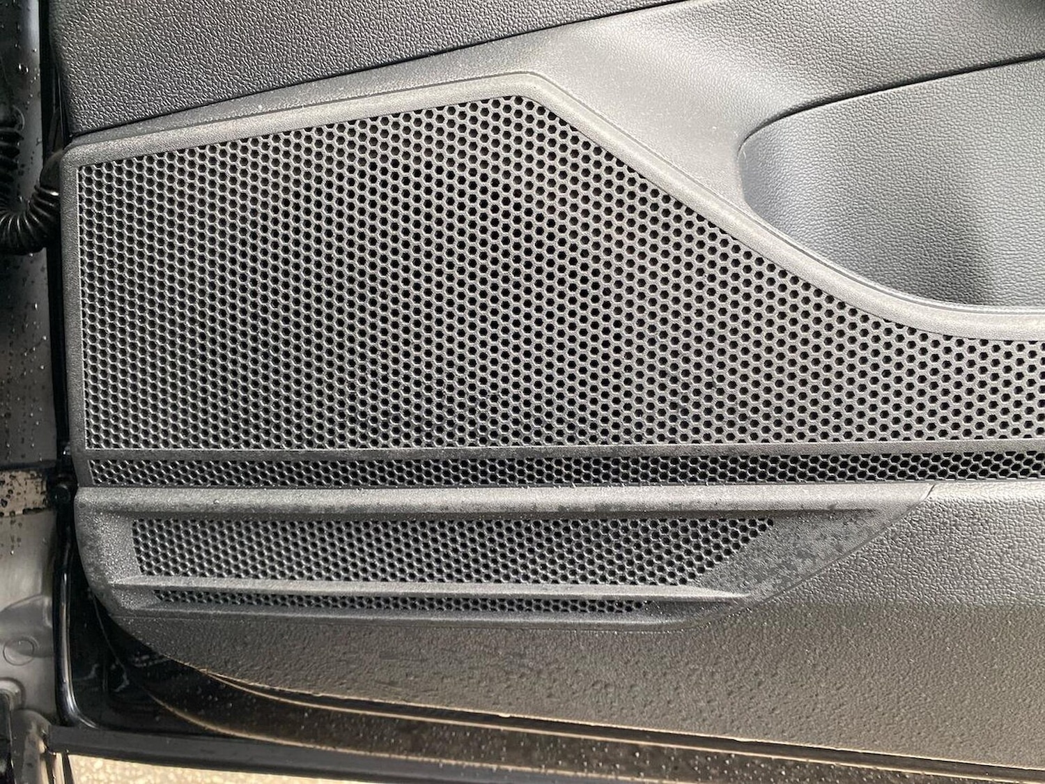 Used Volkswagen T-Cross 2023 for sale - 76464670: Photo 29