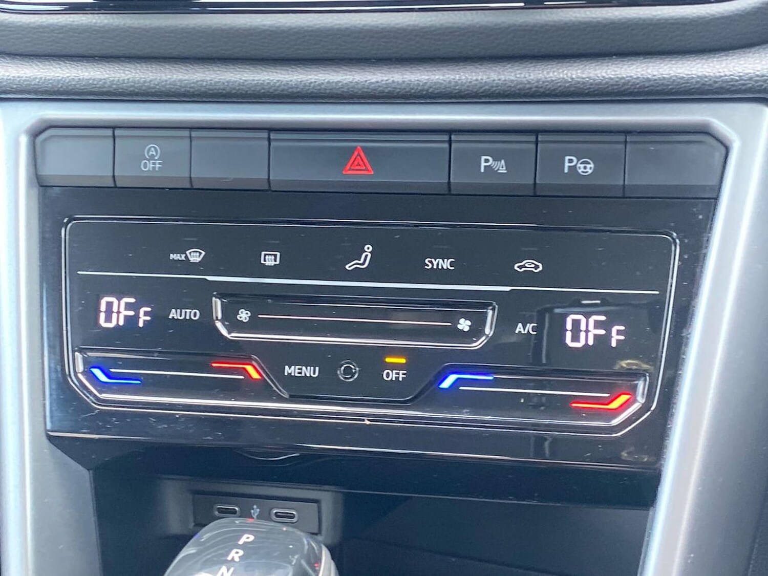 Used Volkswagen T-Roc 2023 for sale - 78195937: Photo 12