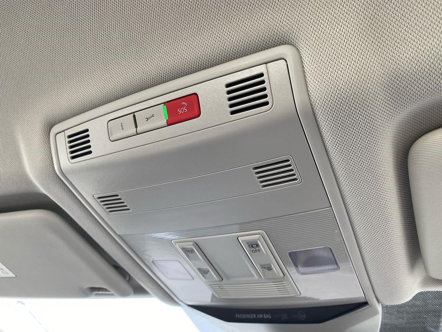 Used Volkswagen T-Roc 2023 for sale - 78195937: Photo 14