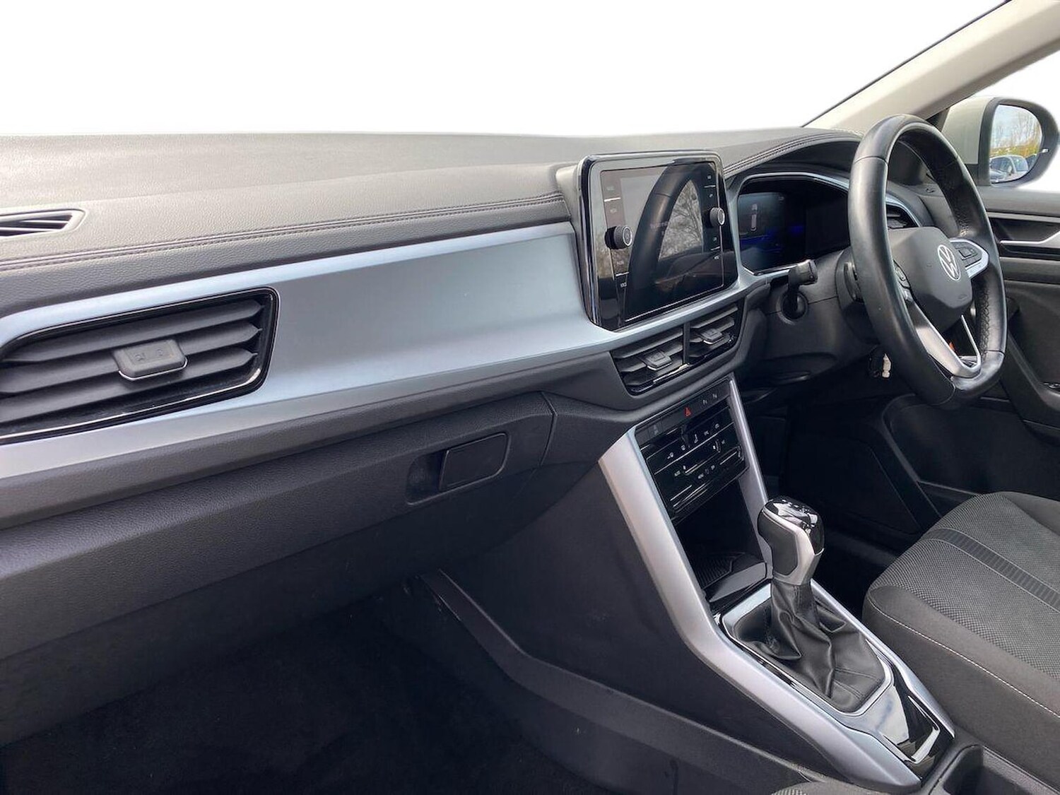 Used Volkswagen T-Roc 2023 for sale - 78195937: Photo 7