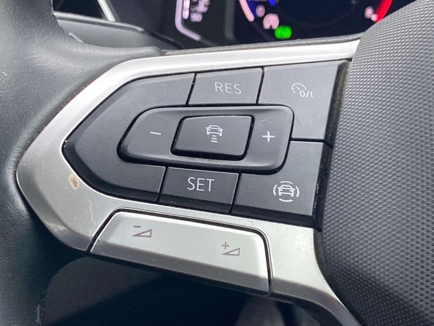 Used Volkswagen T-Cross 2022 for sale - 76450531: Photo 27