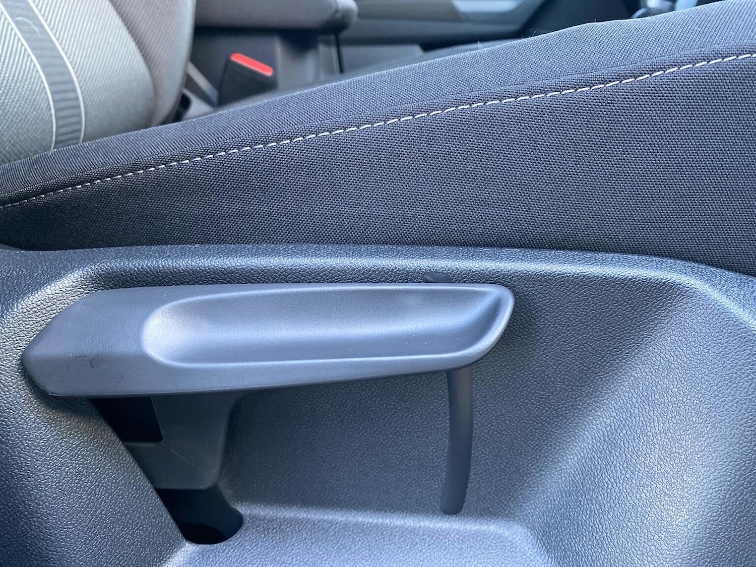 Used Volkswagen T-Roc 2025 for sale - 77488130: Photo 29