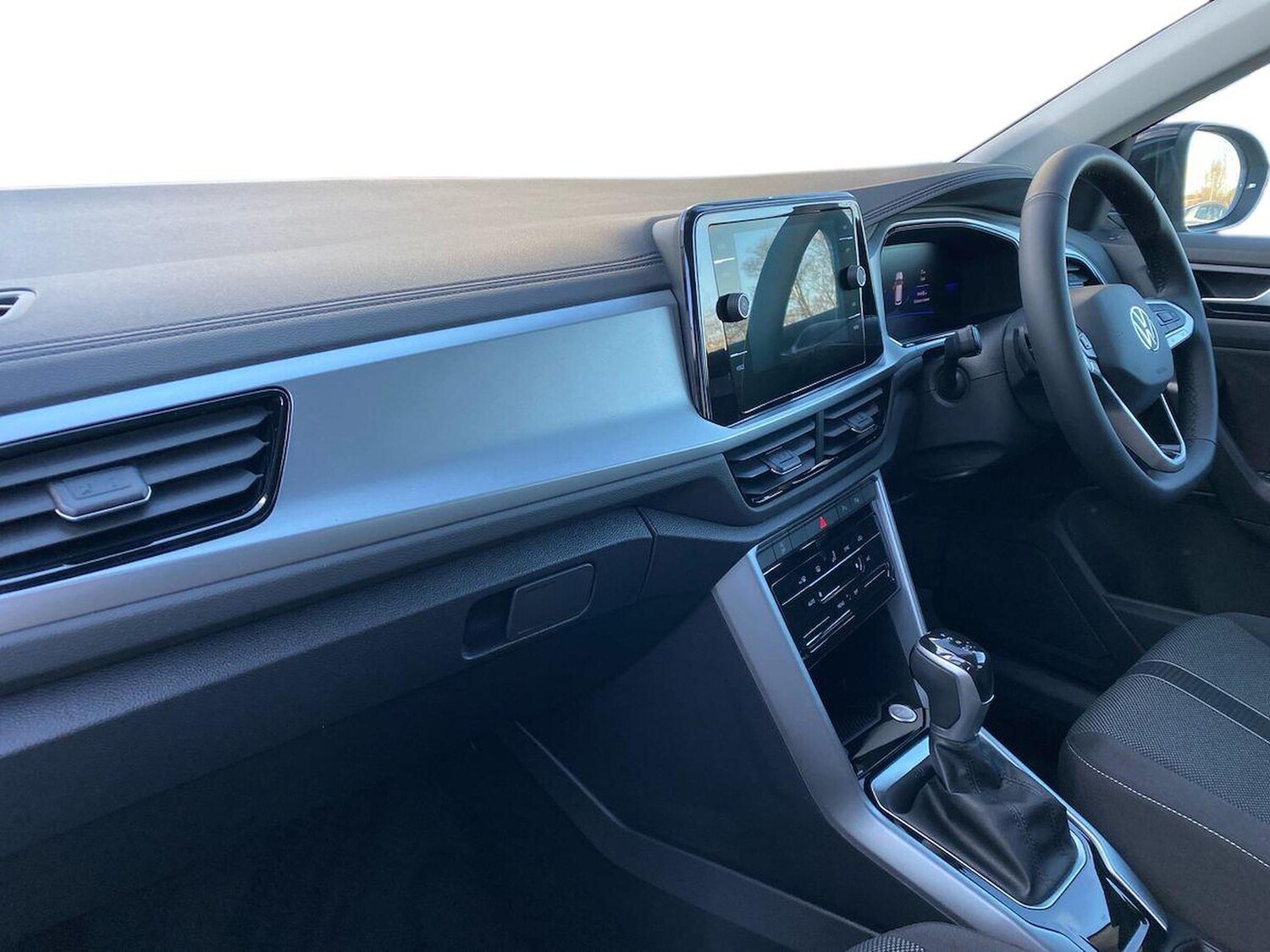 Used Volkswagen T-Roc 2025 for sale - 77488130: Photo 7