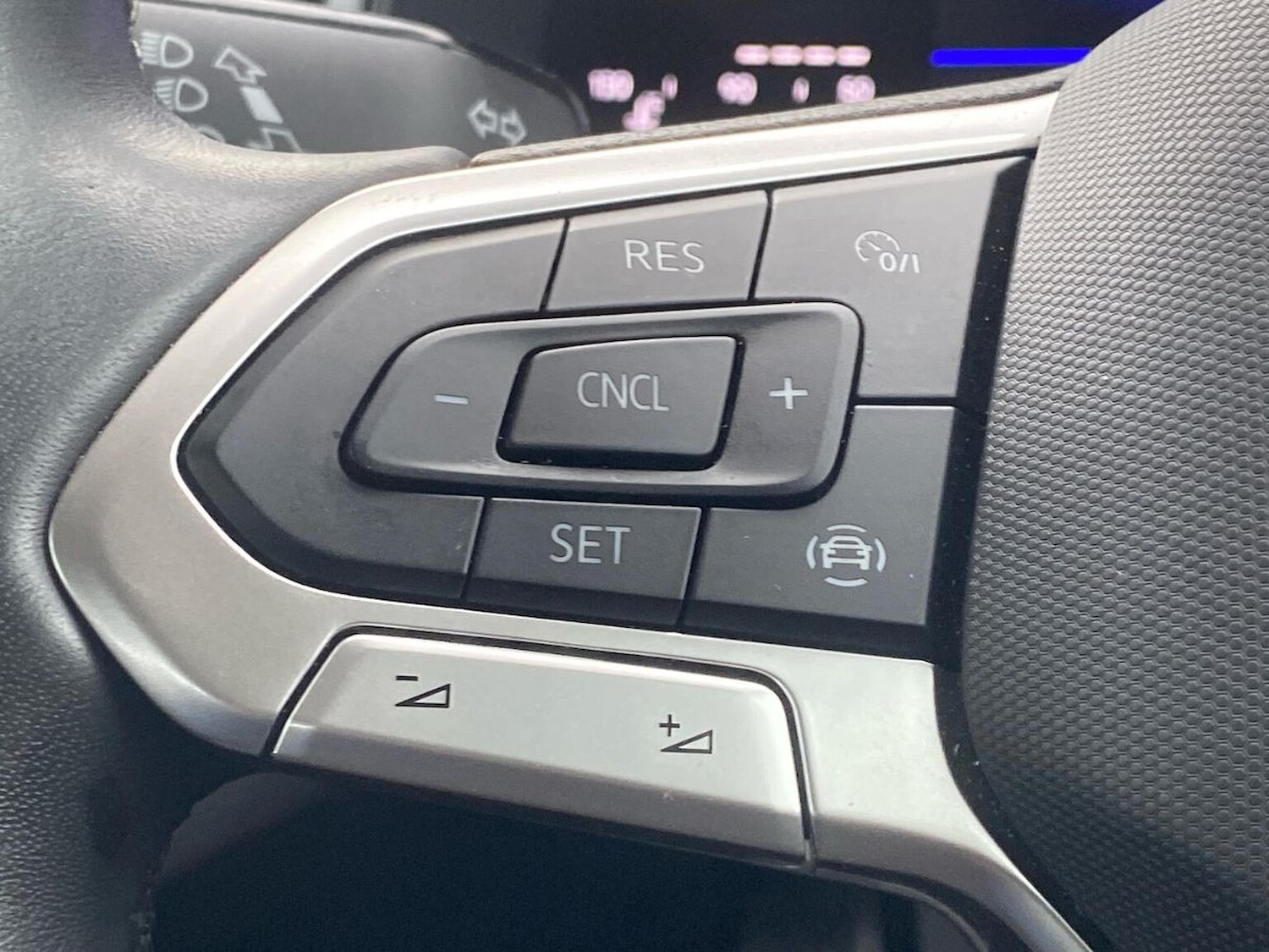 Used Volkswagen Polo 2023 for sale - 77676348: Photo 25