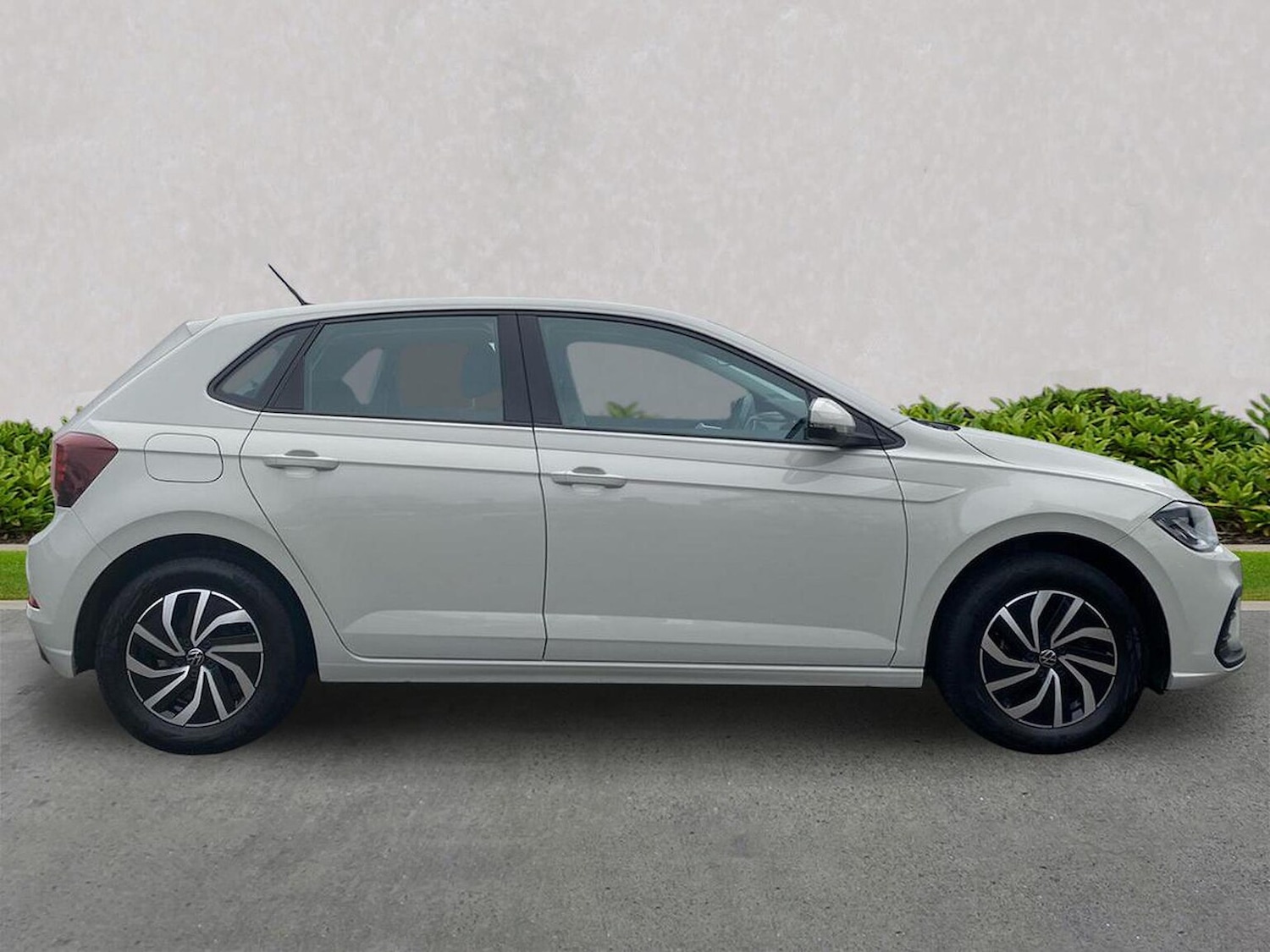 Used Volkswagen Polo 2023 for sale - 77676348: Photo 3