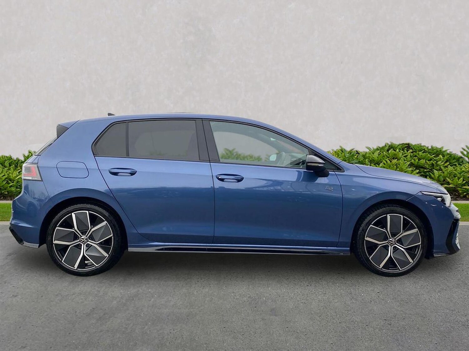 Used Volkswagen Golf 2025 for sale - 76986942: Photo 5