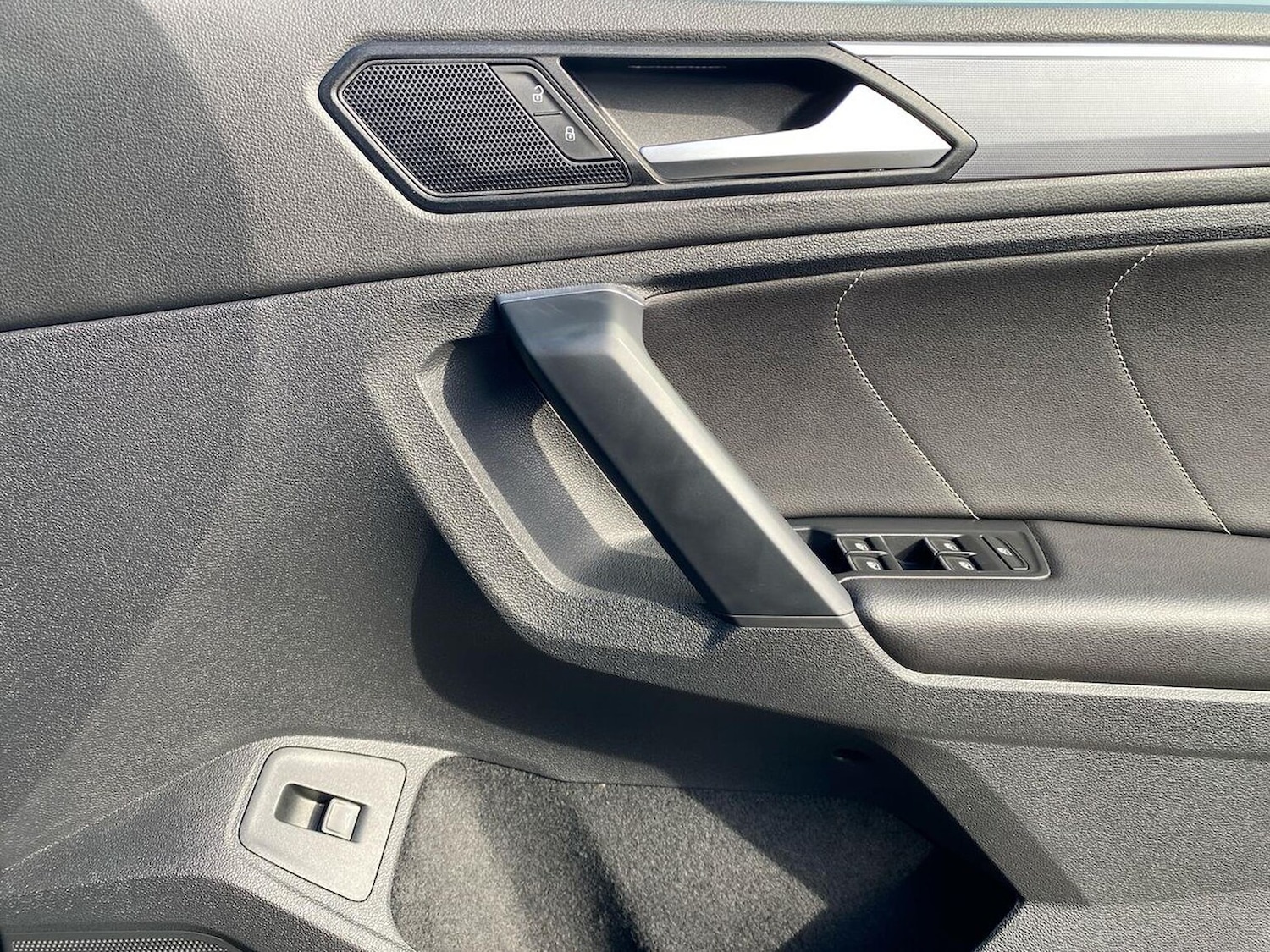 Used Volkswagen Tiguan 2020 for sale - 75987664: Photo 21