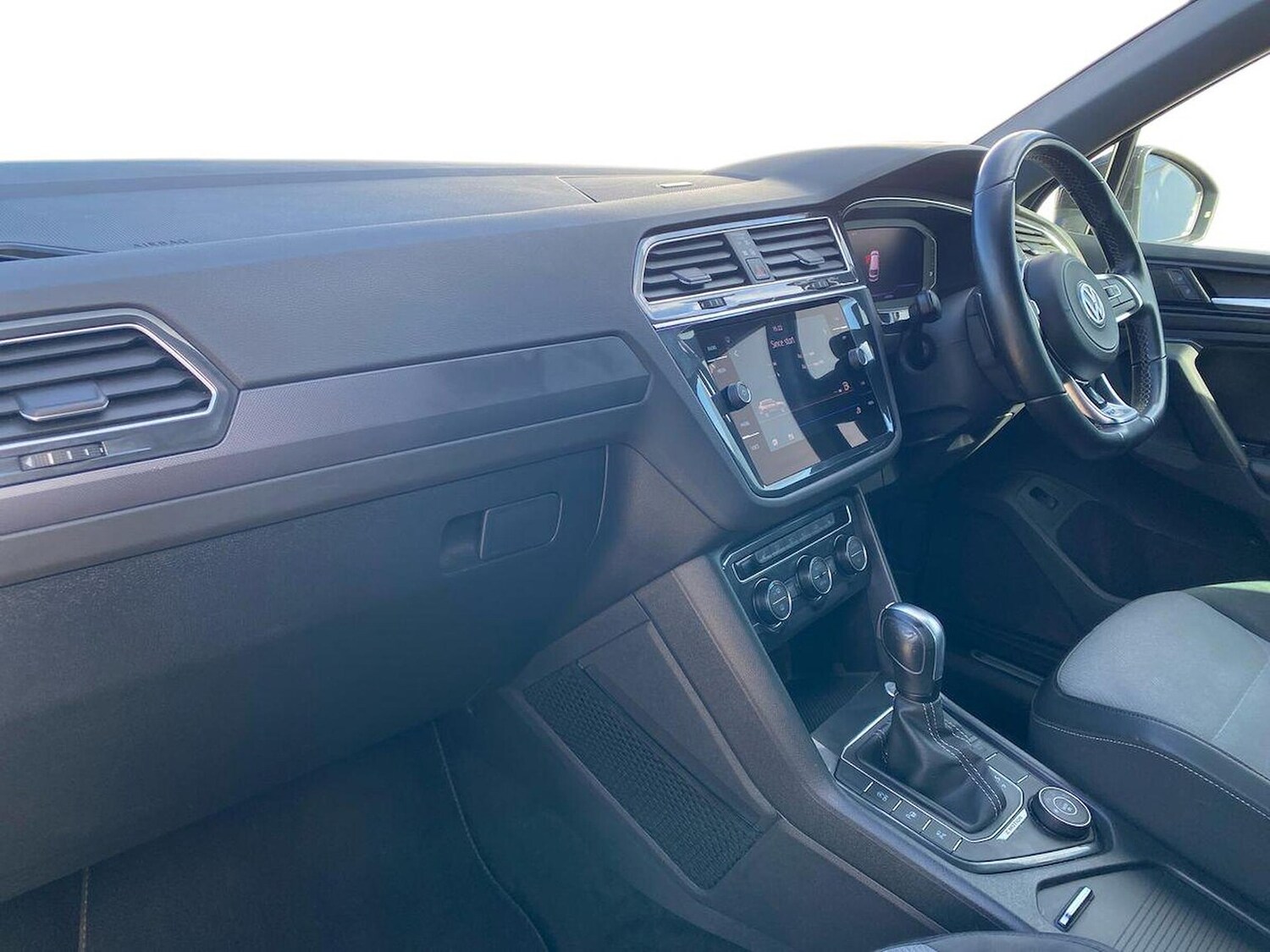 Used Volkswagen Tiguan 2020 for sale - 75987664: Photo 7
