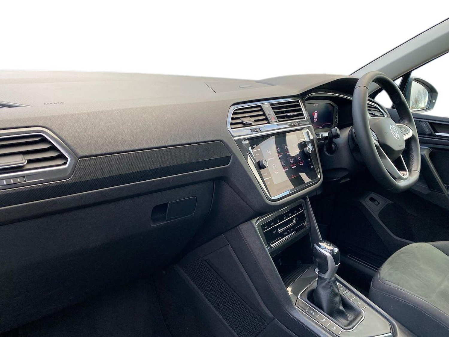 Used Volkswagen Tiguan 2023 for sale - 76637728: Photo 7