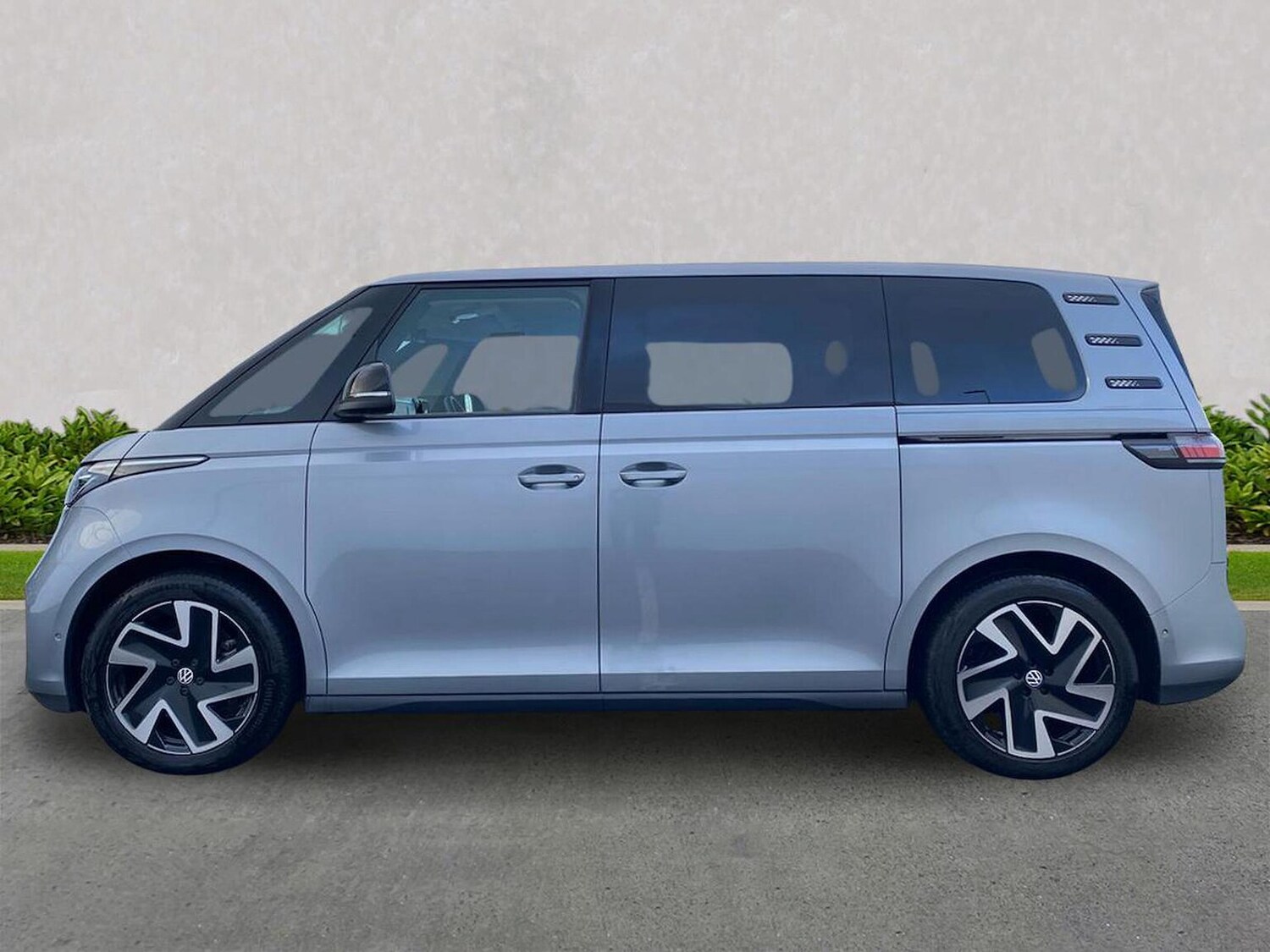 Used Volkswagen ID.Buzz 2023 for sale - 78195906: Photo 19