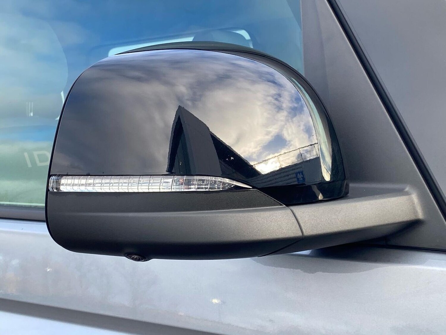 Used Volkswagen ID.Buzz 2023 for sale - 78195906: Photo 35