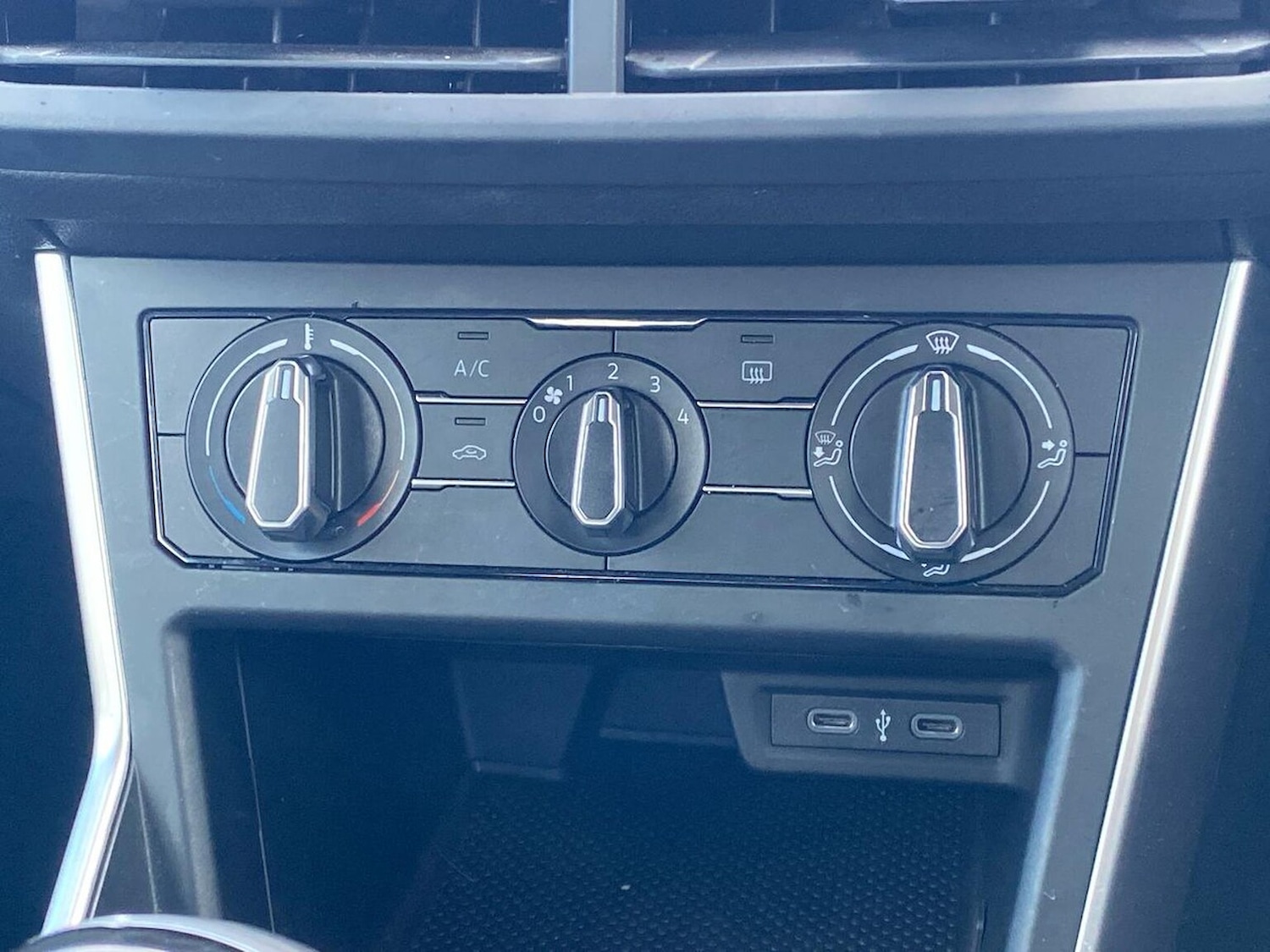 Used Volkswagen Polo 2024 for sale - 78064443: Photo 12