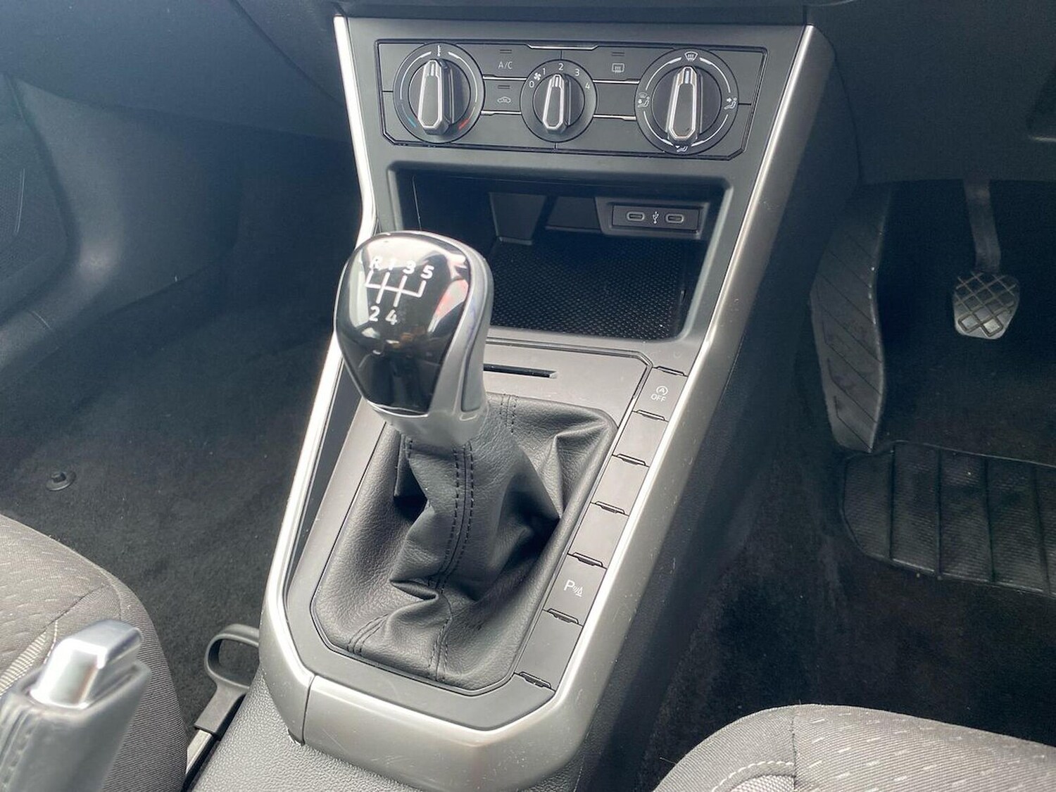 Used Volkswagen Polo 2023 for sale - 75996417: Photo 13