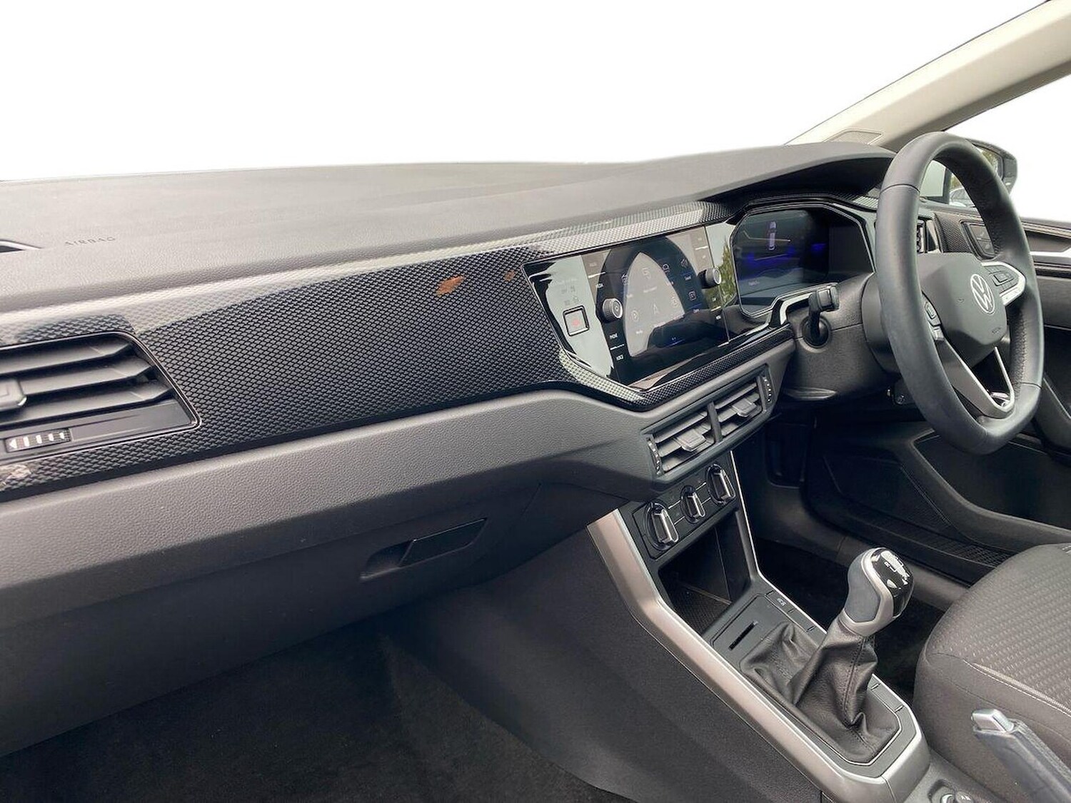 Used Volkswagen Polo 2023 for sale - 75996417: Photo 7