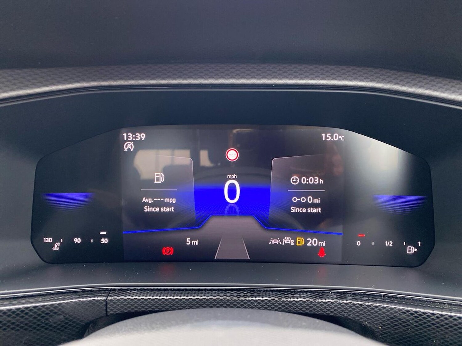 Used Volkswagen T-Cross 2025 for sale - 76198475: Photo 10