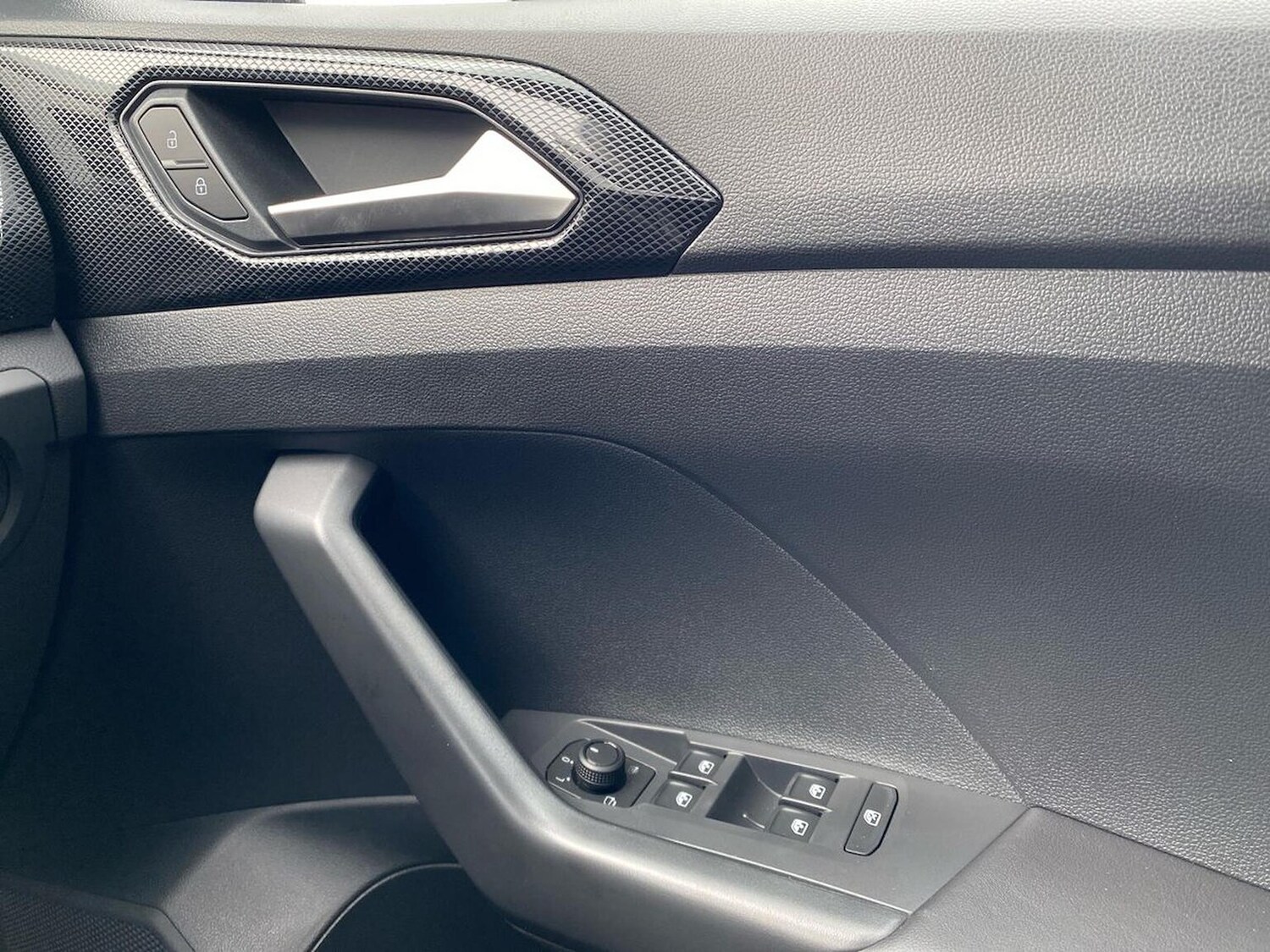 Used Volkswagen T-Cross 2025 for sale - 76198475: Photo 21