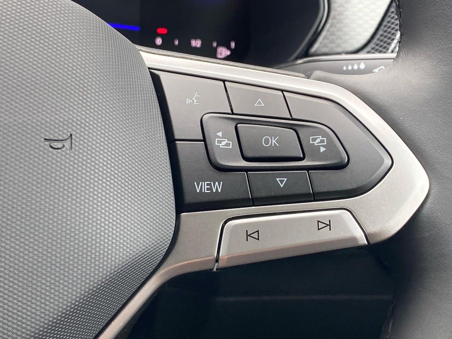 Used Volkswagen T-Cross 2025 for sale - 76198475: Photo 25