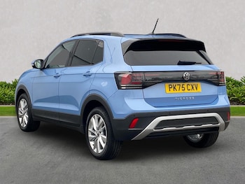 Used Volkswagen T-Cross 2025 for sale - 76198475: Photo 2