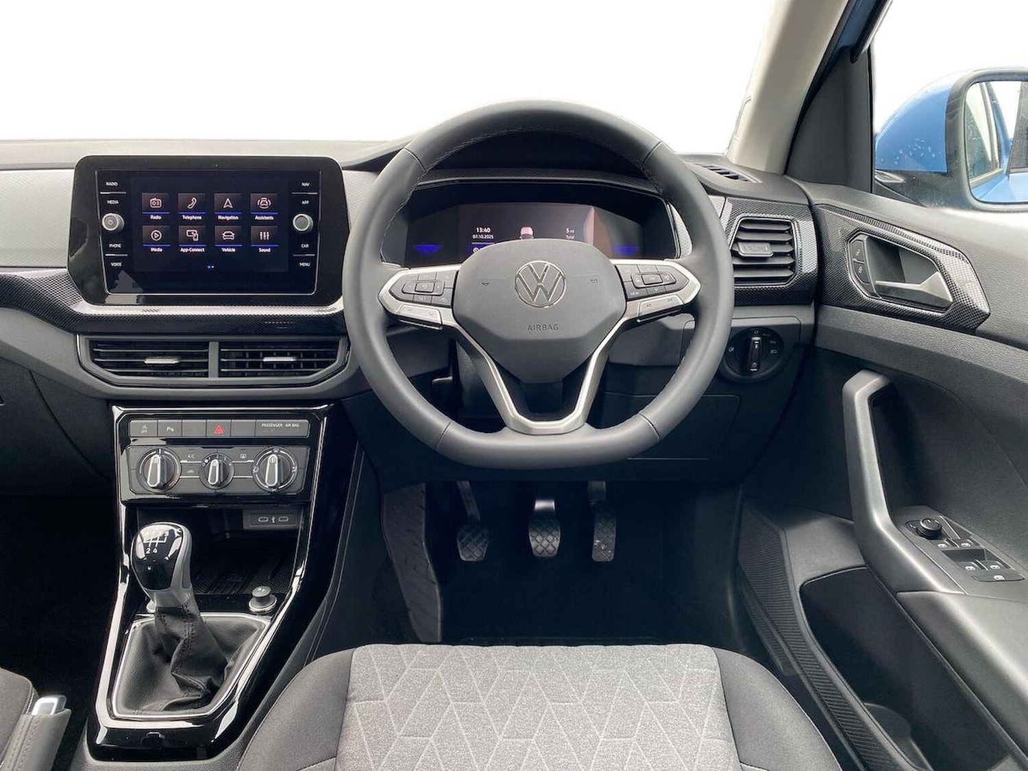 Used Volkswagen T-Cross 2025 for sale - 76198475: Photo 9